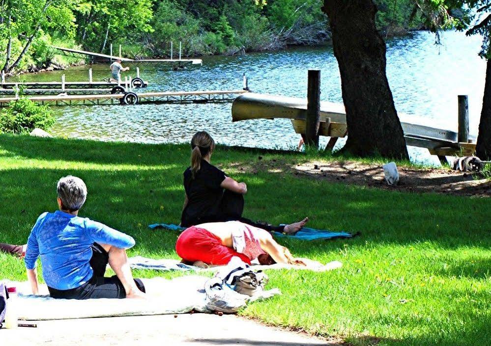 Crow Wing Crest Resort Akeley Экстерьер фото